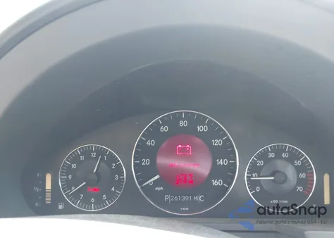 2004 Mercedes-Benz E 320 z USA, uszkodzony, nr VIN WDBUH65J14A394363